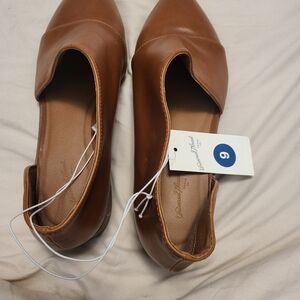 Universal Thread Goods Flats